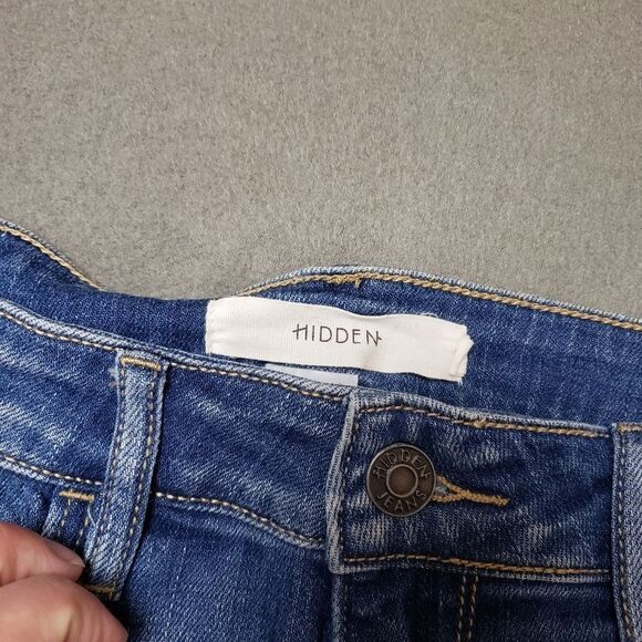 Hidden Jeans | Distressed Blue Jeans size 27 cropped, frayed hem. - Picture 6 of 16